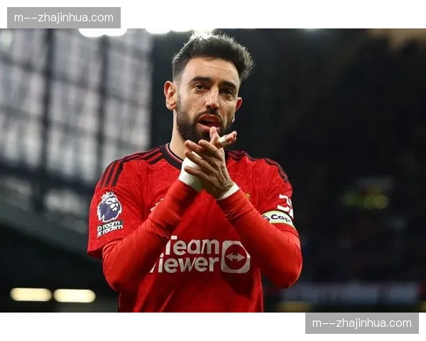 葡萄牙B费担任队长表现稳健 曼联中场组织调度能力获认可